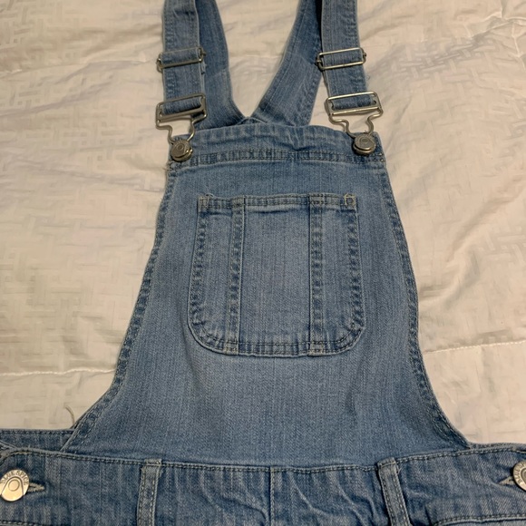 OVERALLS 🍑 - Picture 1 of 2
